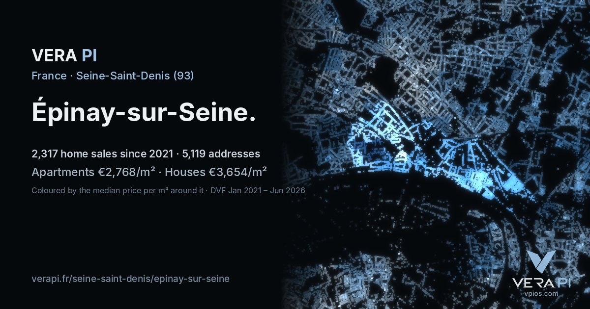 Place Rene Clair, Épinay-sur-Seine at night – every parcel coloured by the prices around it, the street's own parcels lit