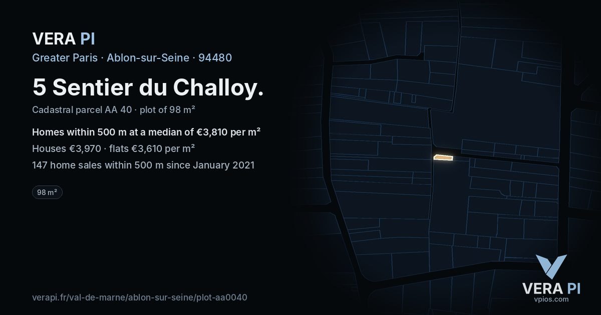 5 Sentier du Challoy, Ablon-sur-Seine at night – the plot lit, the parcels around coloured by the prices near them
