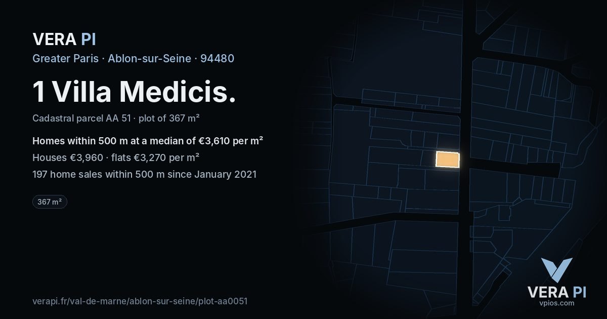 1 Villa Medicis, Ablon-sur-Seine at night – the plot lit, the parcels around coloured by the prices near them