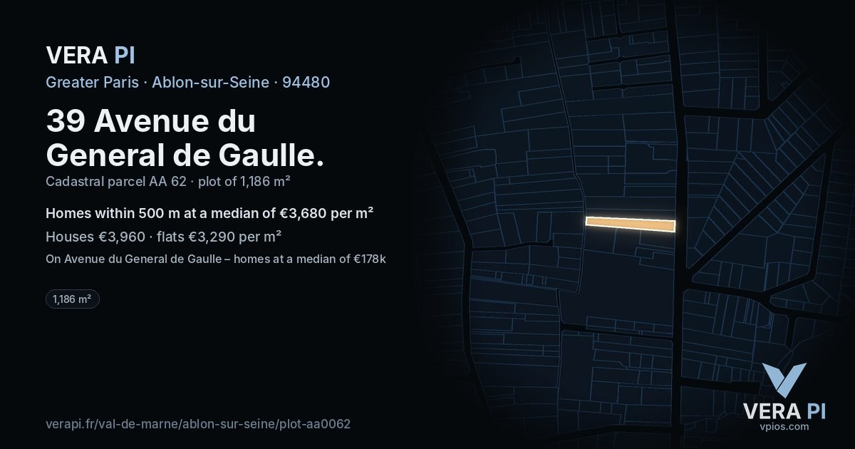 39 Avenue du General de Gaulle, Ablon-sur-Seine at night – the plot lit, the parcels around coloured by the prices near them