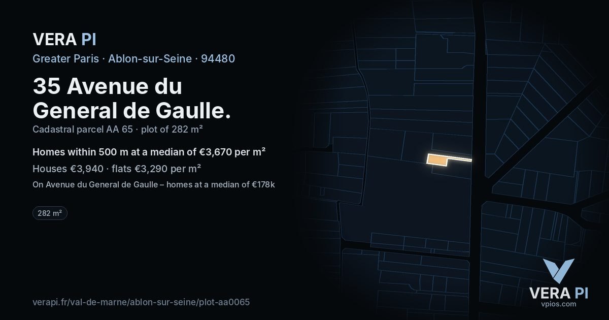 35 Avenue du General de Gaulle, Ablon-sur-Seine at night – the plot lit, the parcels around coloured by the prices near them