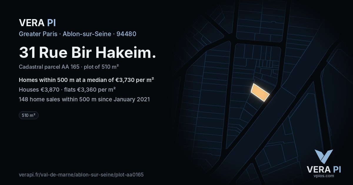 31 Rue Bir Hakeim, Ablon-sur-Seine at night – the plot lit, the parcels around coloured by the prices near them