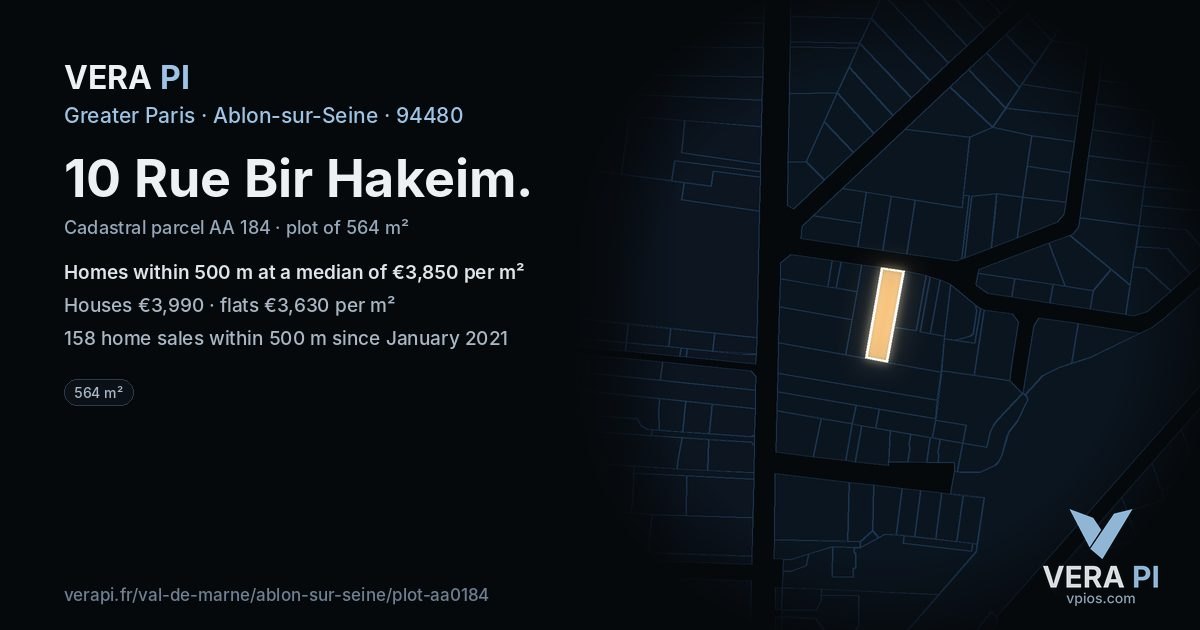 10 Rue Bir Hakeim, Ablon-sur-Seine at night – the plot lit, the parcels around coloured by the prices near them