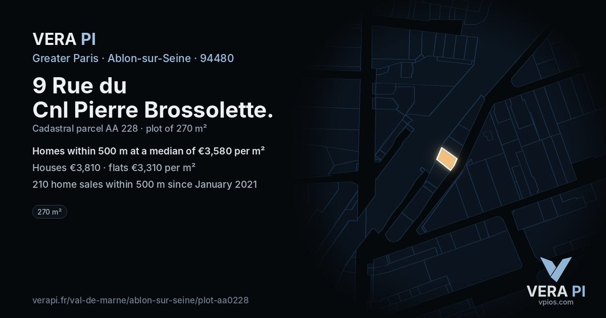 9 Rue du Cnl Pierre Brossolette, Ablon-sur-Seine at night – the plot lit, the parcels around coloured by the prices near them