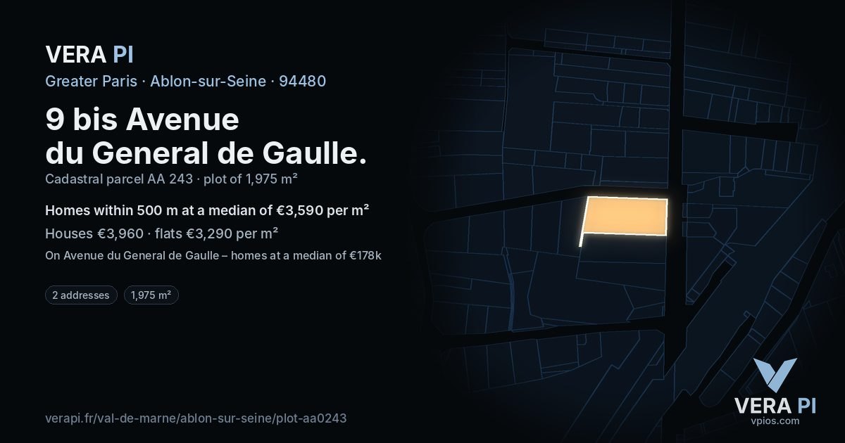 9 bis Avenue du General de Gaulle, Ablon-sur-Seine at night – the plot lit, the parcels around coloured by the prices near them