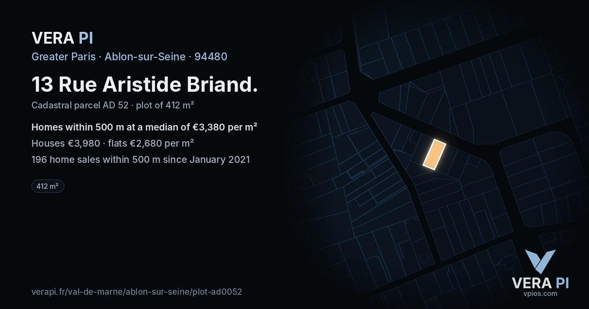13 Rue Aristide Briand, Ablon-sur-Seine at night – the plot lit, the parcels around coloured by the prices near them