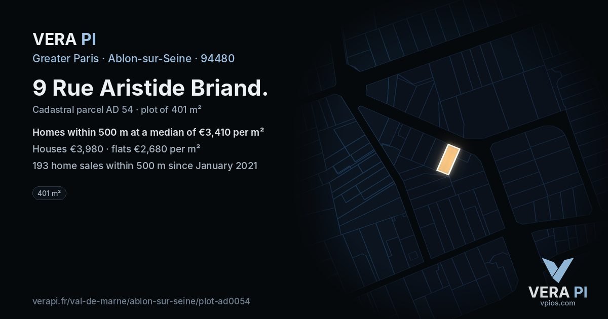 9 Rue Aristide Briand, Ablon-sur-Seine at night – the plot lit, the parcels around coloured by the prices near them