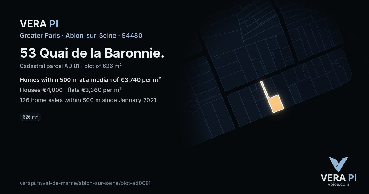 53 Quai de la Baronnie, Ablon-sur-Seine at night – the plot lit, the parcels around coloured by the prices near them