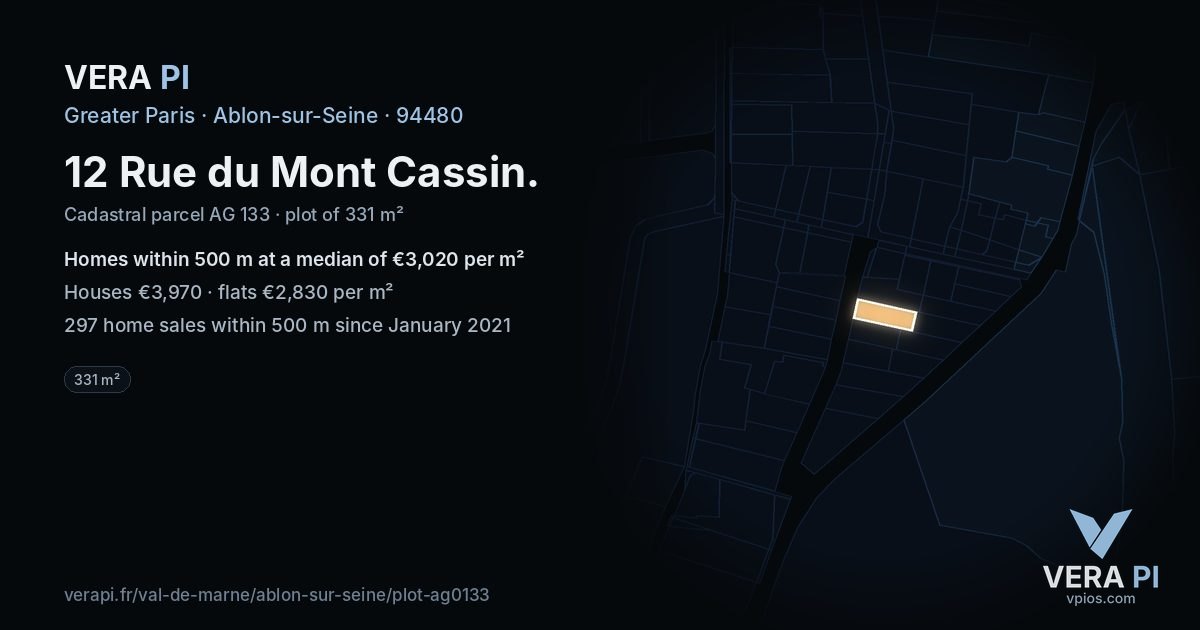 12 Rue du Mont Cassin, Ablon-sur-Seine at night – the plot lit, the parcels around coloured by the prices near them