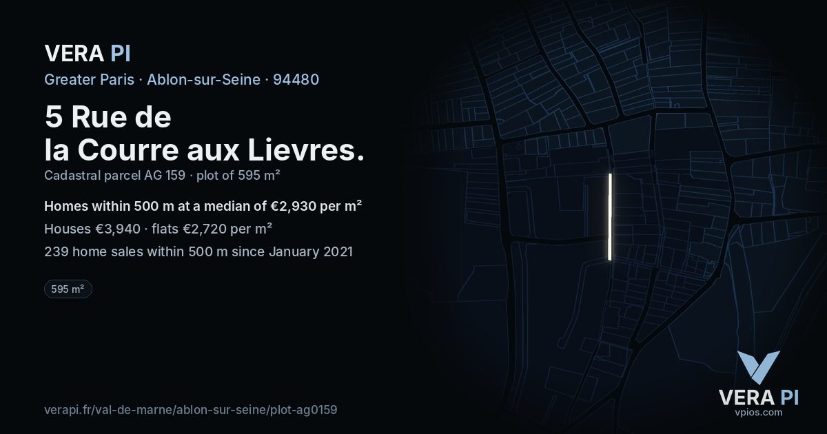 5 Rue de la Courre aux Lievres, Ablon-sur-Seine at night – the plot lit, the parcels around coloured by the prices near them
