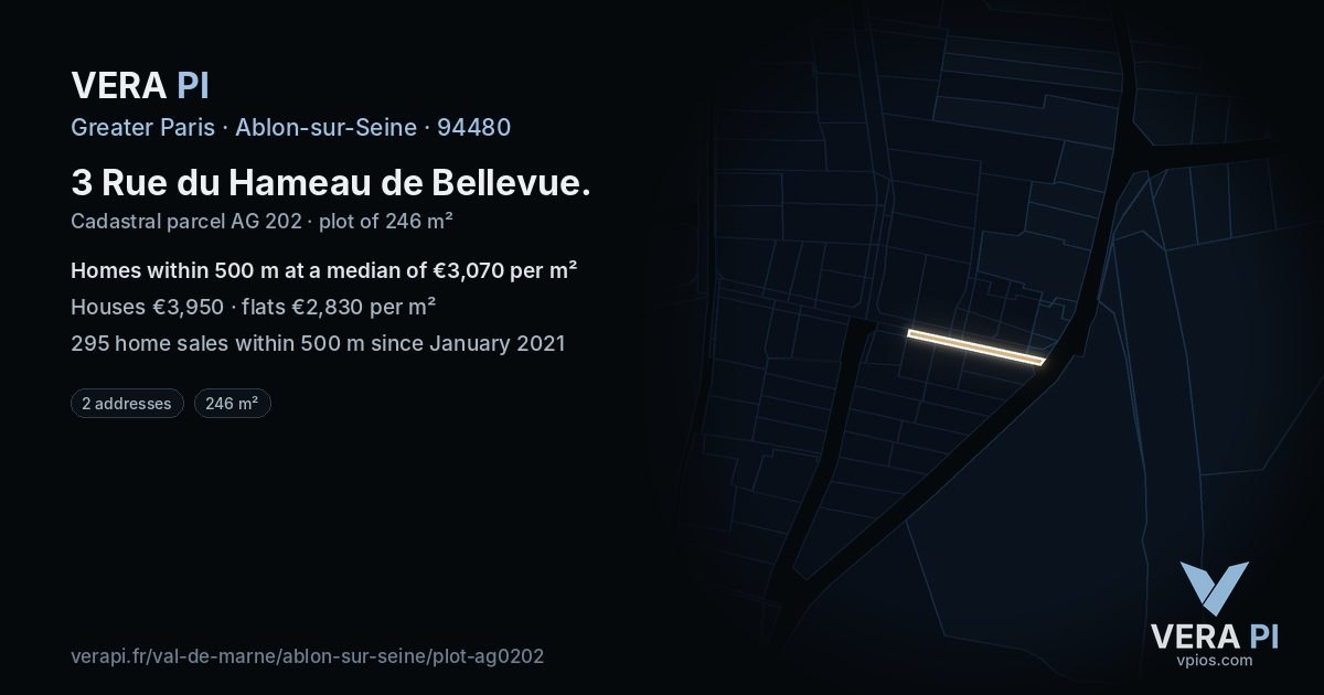 3 Rue du Hameau de Bellevue, Ablon-sur-Seine at night – the plot lit, the parcels around coloured by the prices near them