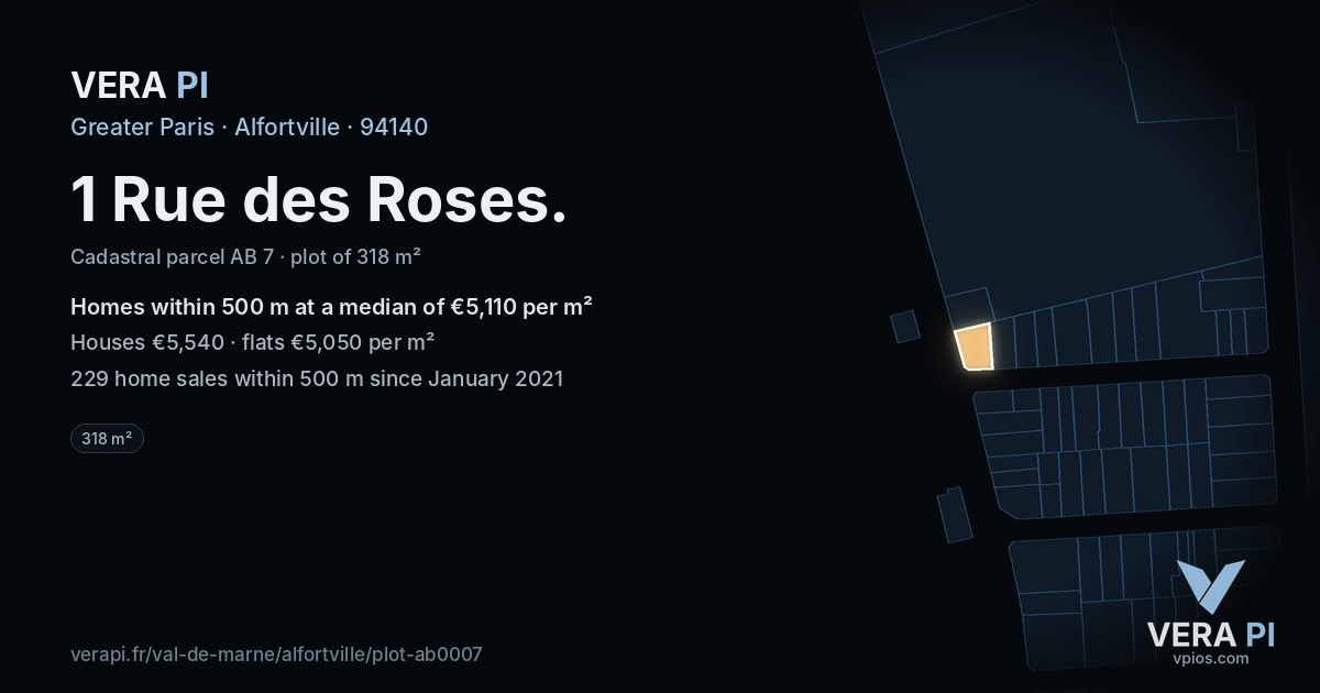 1 Rue des Roses, Alfortville at night – the plot lit, the parcels around coloured by the prices near them