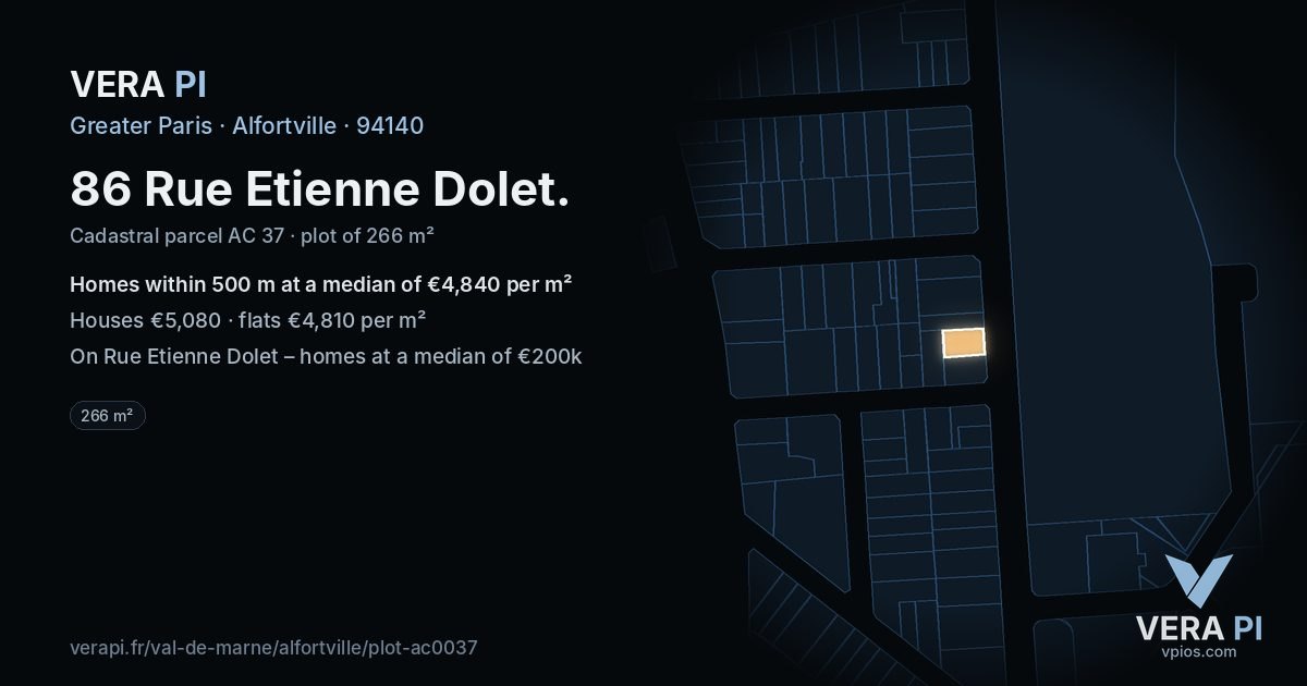 86 Rue Etienne Dolet, Alfortville at night – the plot lit, the parcels around coloured by the prices near them