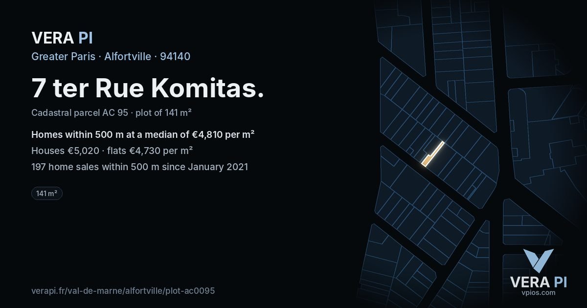 7 ter Rue Komitas, Alfortville at night – the plot lit, the parcels around coloured by the prices near them