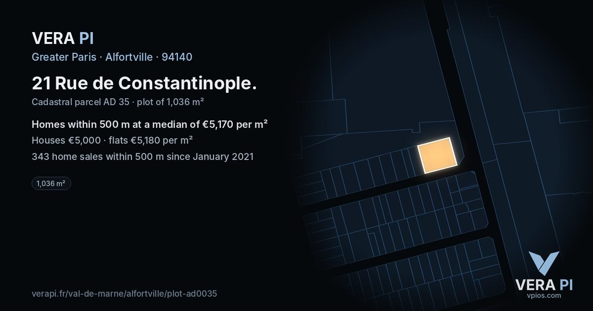 21 Rue de Constantinople, Alfortville at night – the plot lit, the parcels around coloured by the prices near them