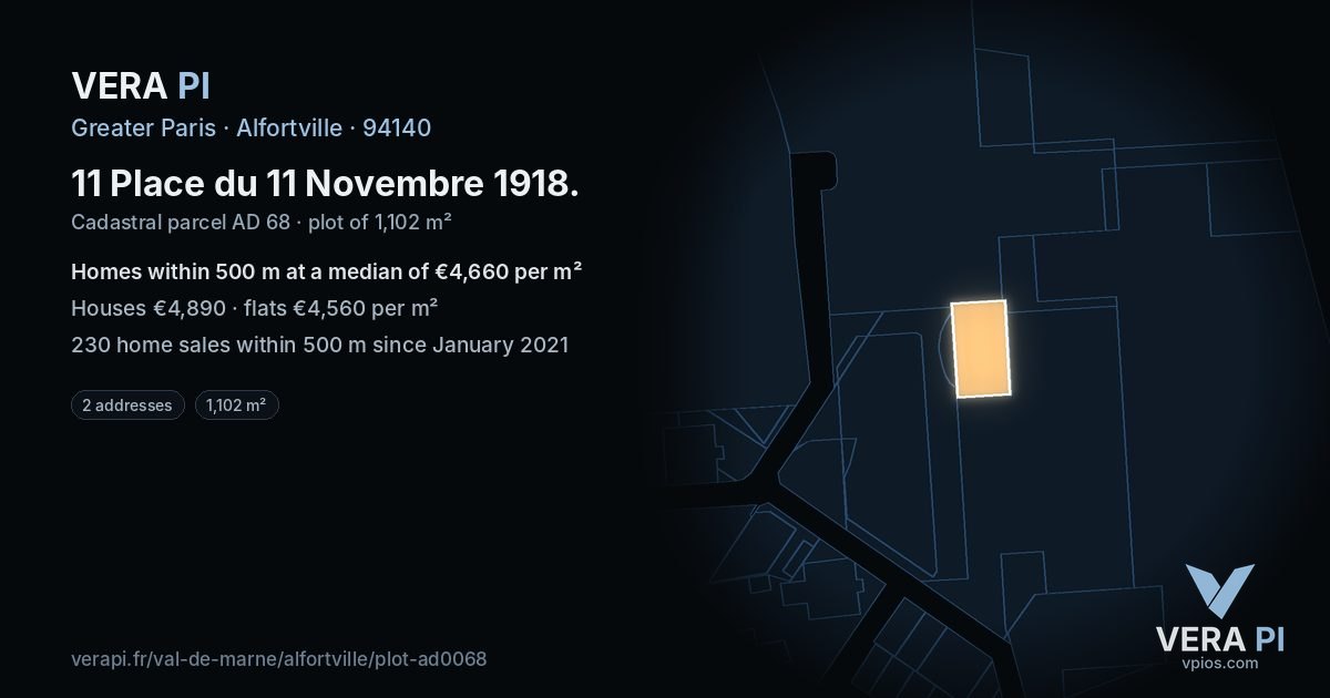11 Place du 11 Novembre 1918, Alfortville at night – the plot lit, the parcels around coloured by the prices near them