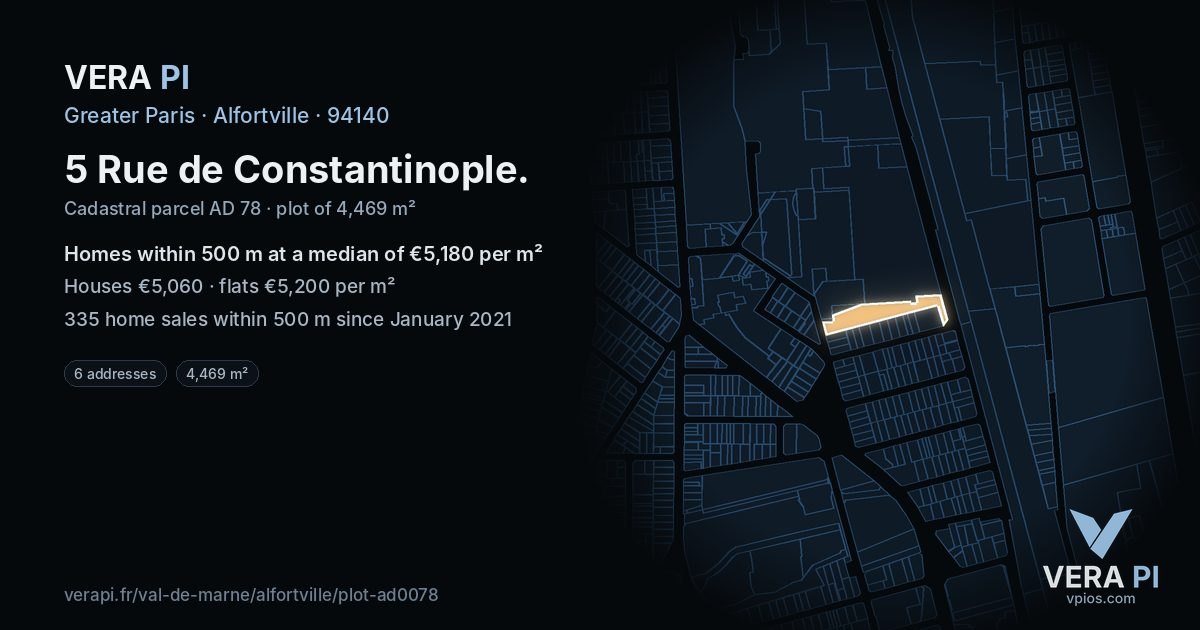5 Rue de Constantinople, Alfortville at night – the plot lit, the parcels around coloured by the prices near them