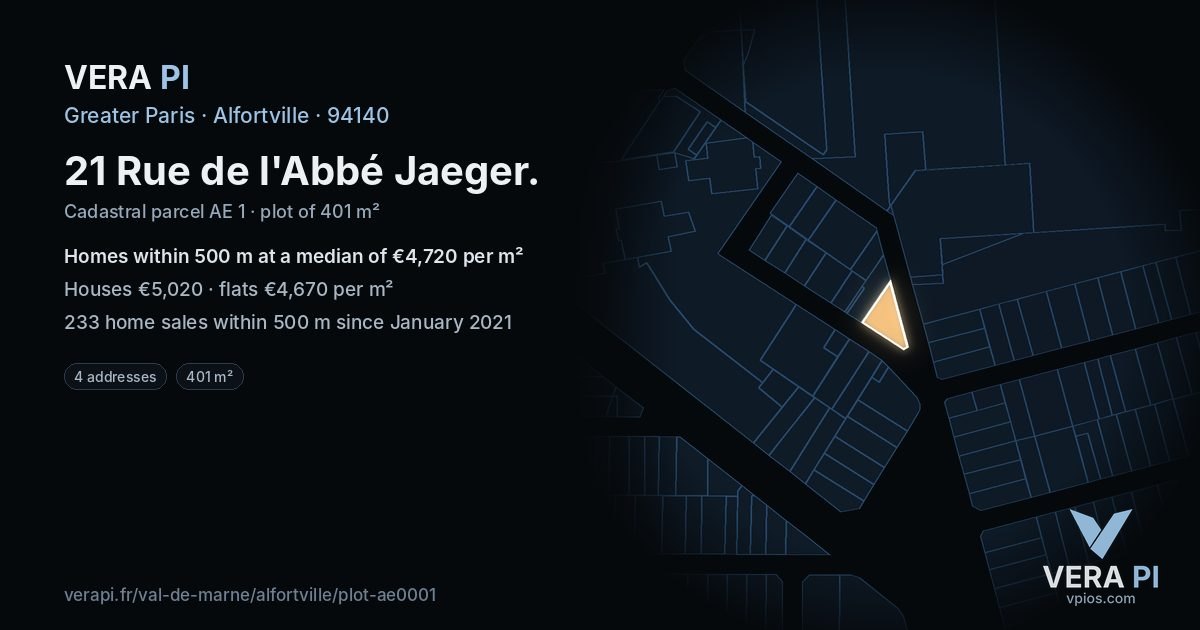 21 Rue de l'Abbé Jaeger, Alfortville at night – the plot lit, the parcels around coloured by the prices near them
