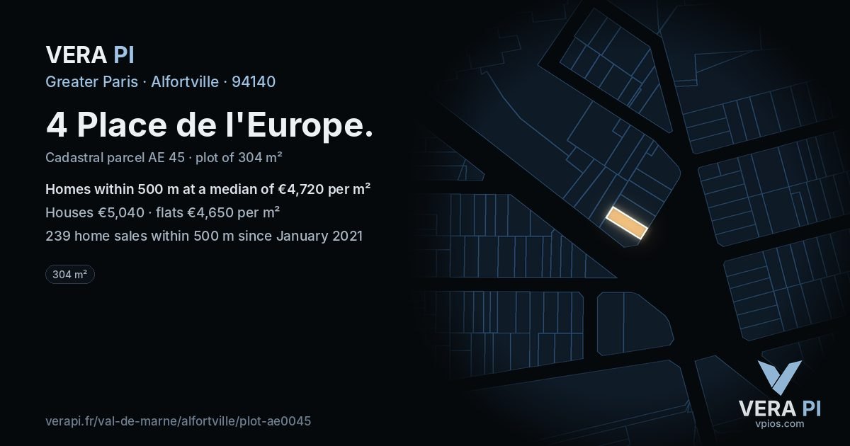 4 Place de l'Europe, Alfortville at night – the plot lit, the parcels around coloured by the prices near them