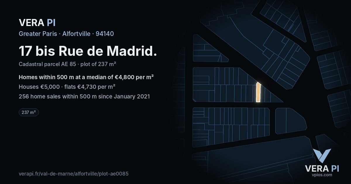 17 bis Rue de Madrid, Alfortville at night – the plot lit, the parcels around coloured by the prices near them