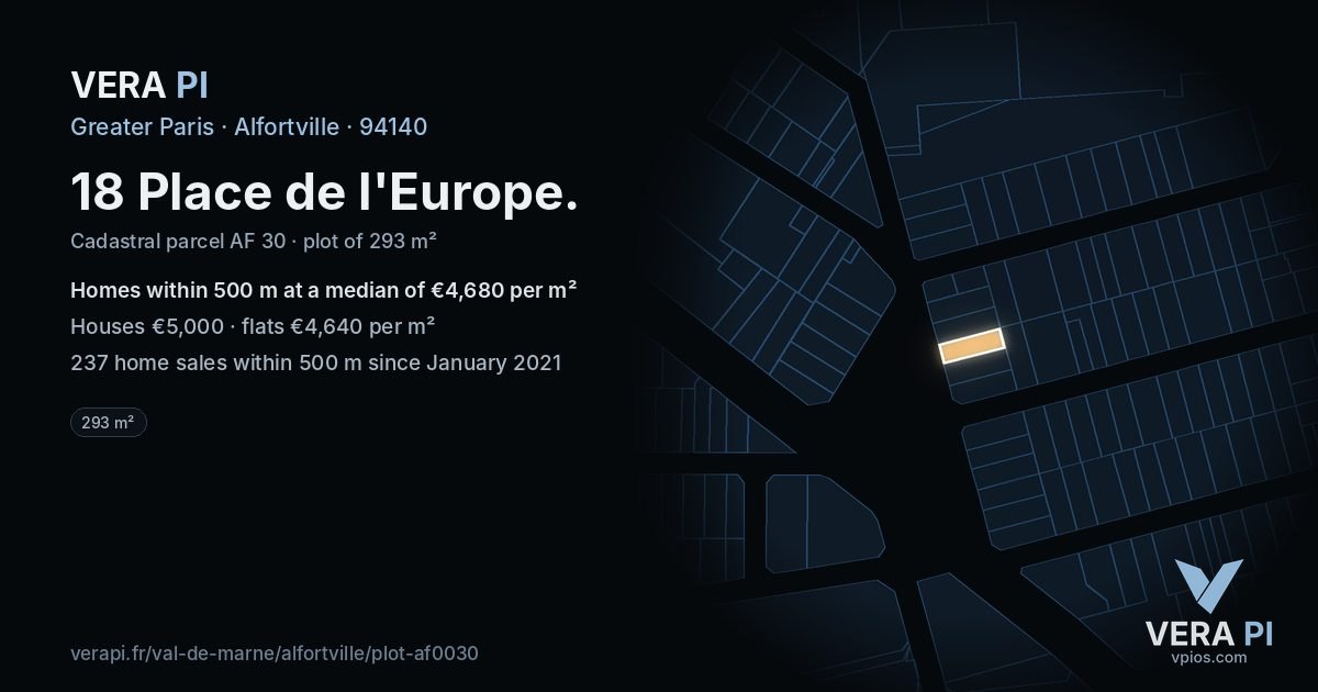 18 Place de l'Europe, Alfortville at night – the plot lit, the parcels around coloured by the prices near them
