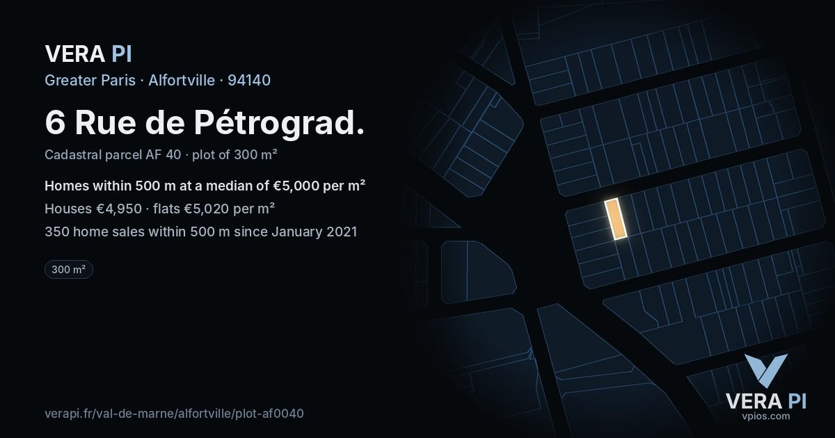 6 Rue de Pétrograd, Alfortville at night – the plot lit, the parcels around coloured by the prices near them