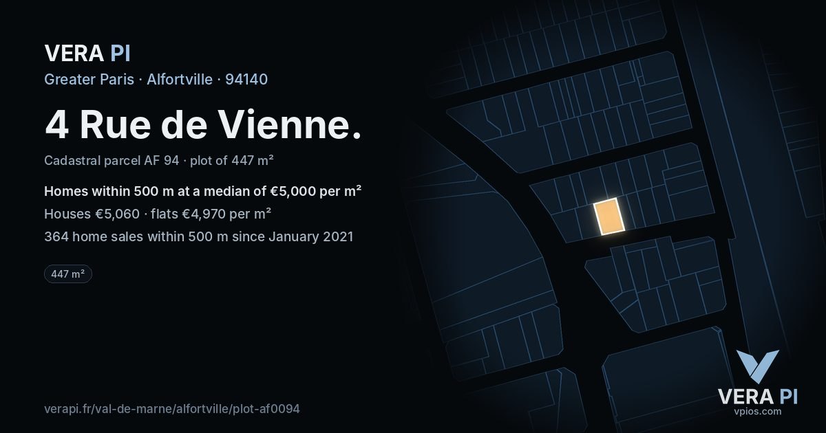 4 Rue de Vienne, Alfortville at night – the plot lit, the parcels around coloured by the prices near them