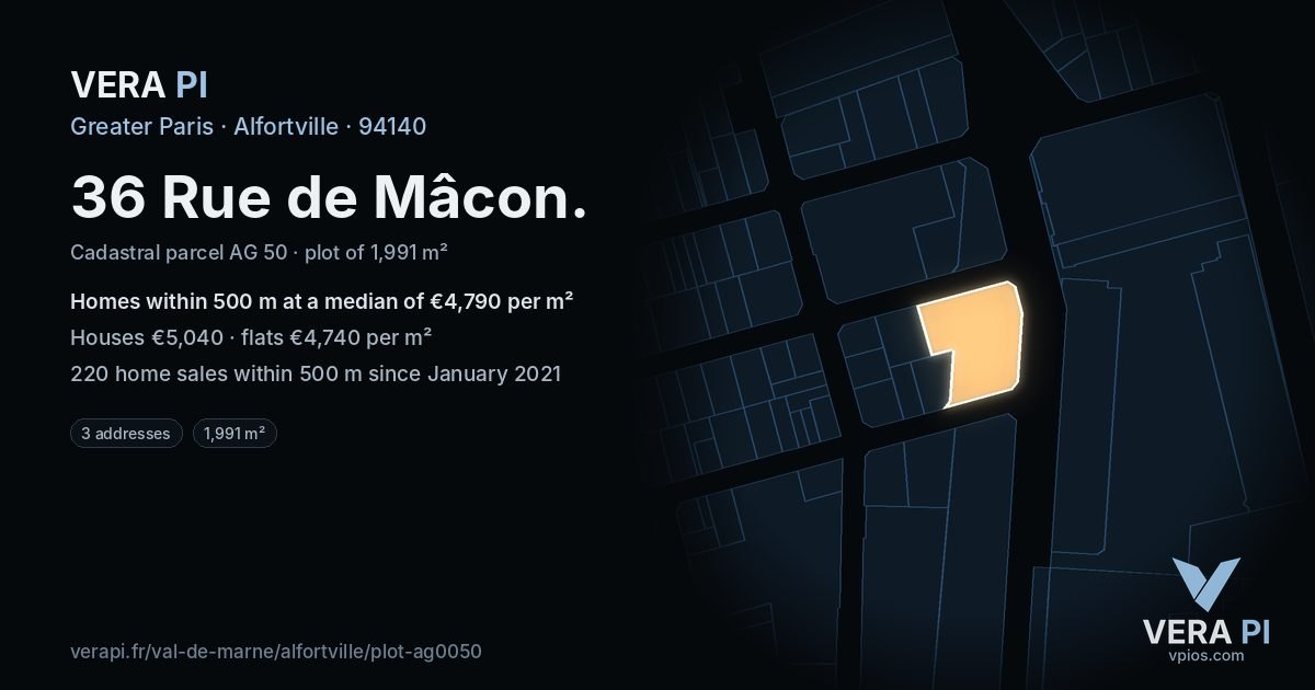 36 Rue de Mâcon, Alfortville at night – the plot lit, the parcels around coloured by the prices near them
