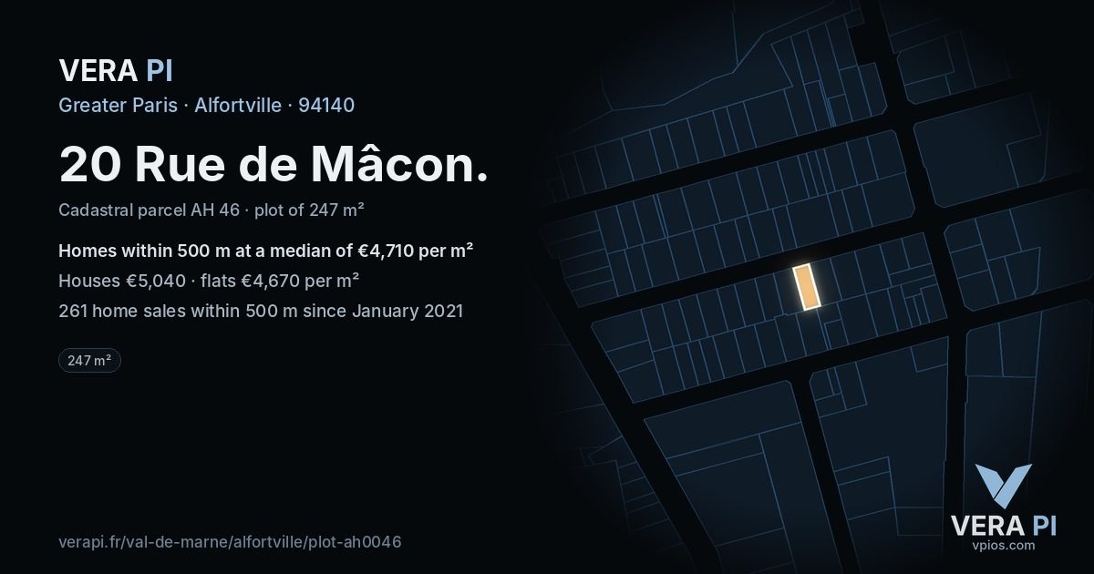 20 Rue de Mâcon, Alfortville at night – the plot lit, the parcels around coloured by the prices near them