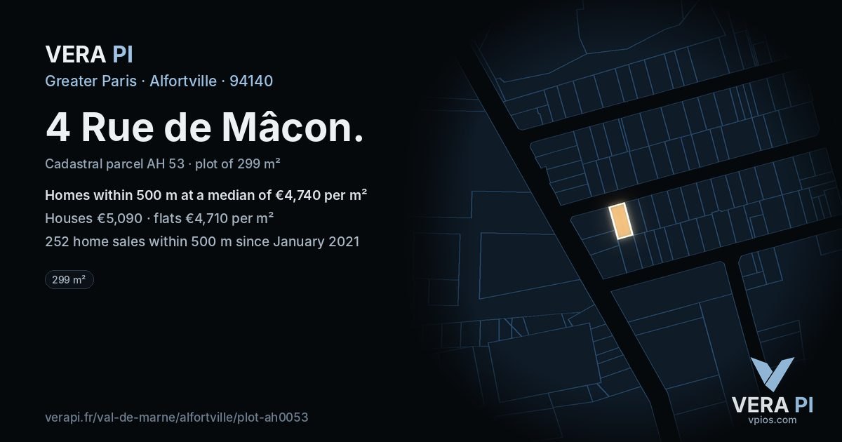 4 Rue de Mâcon, Alfortville at night – the plot lit, the parcels around coloured by the prices near them