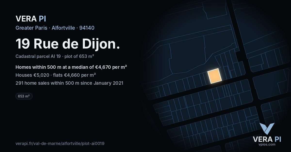 19 Rue de Dijon, Alfortville at night – the plot lit, the parcels around coloured by the prices near them