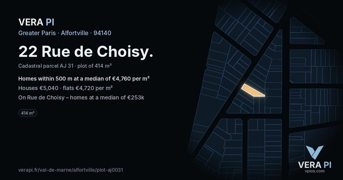 22 Rue de Choisy, Alfortville at night – the plot lit, the parcels around coloured by the prices near them