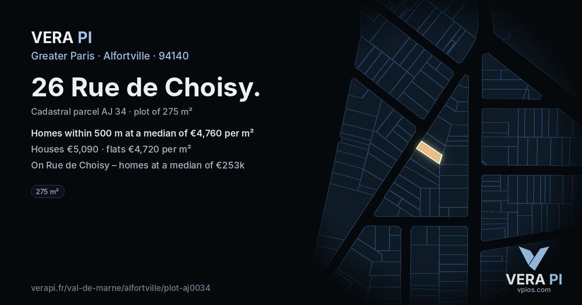 26 Rue de Choisy, Alfortville at night – the plot lit, the parcels around coloured by the prices near them