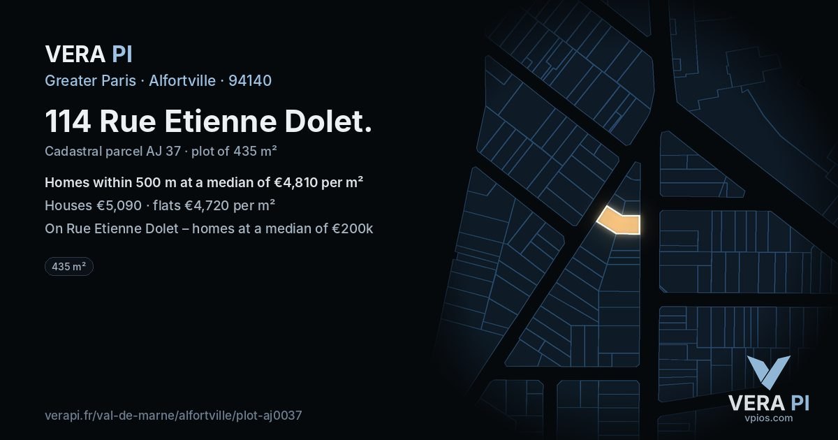 114 Rue Etienne Dolet, Alfortville at night – the plot lit, the parcels around coloured by the prices near them