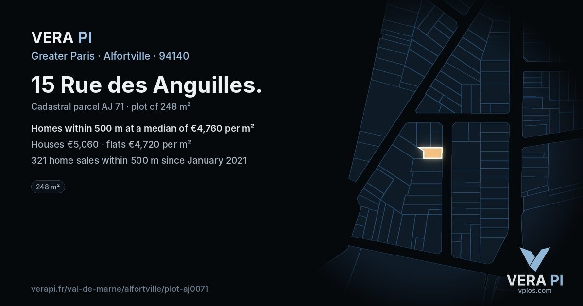 15 Rue des Anguilles, Alfortville at night – the plot lit, the parcels around coloured by the prices near them