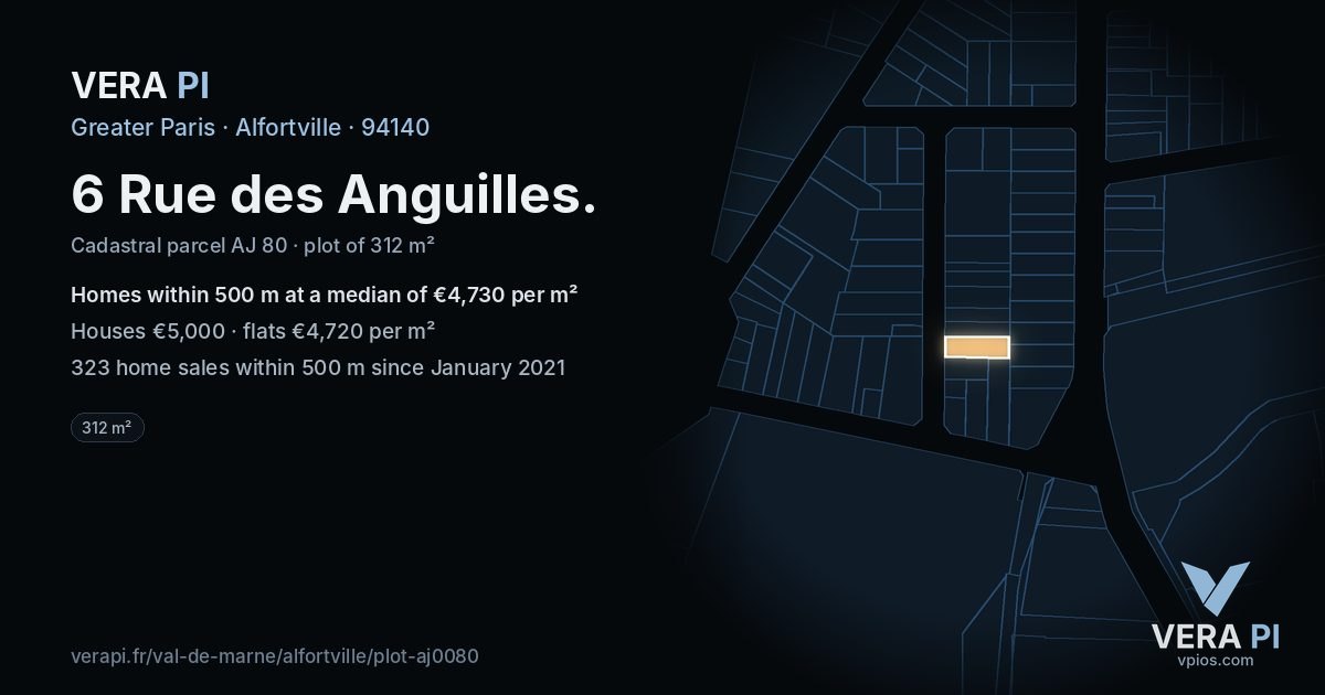 6 Rue des Anguilles, Alfortville at night – the plot lit, the parcels around coloured by the prices near them