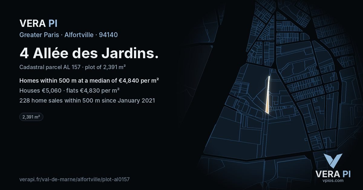4 Allée des Jardins, Alfortville at night – the plot lit, the parcels around coloured by the prices near them