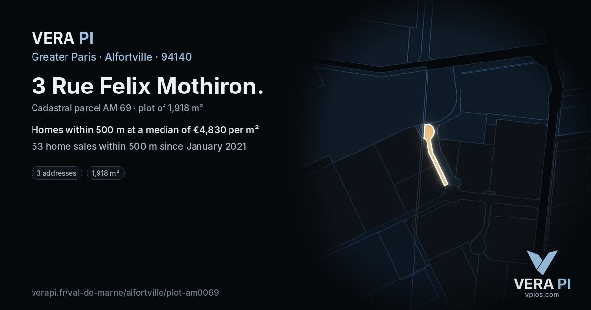3 Rue Felix Mothiron, Alfortville at night – the plot lit, the parcels around coloured by the prices near them