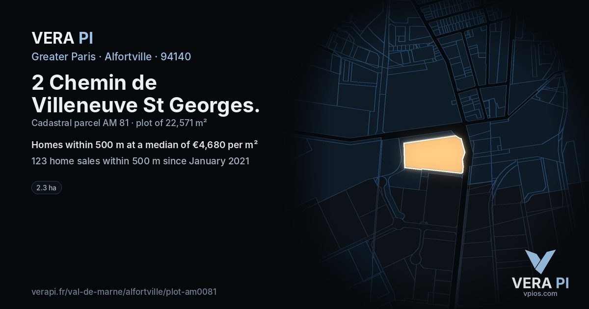2 Chemin de Villeneuve St Georges, Alfortville at night – the plot lit, the parcels around coloured by the prices near them