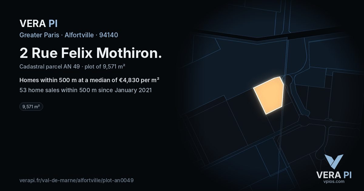 2 Rue Felix Mothiron, Alfortville at night – the plot lit, the parcels around coloured by the prices near them