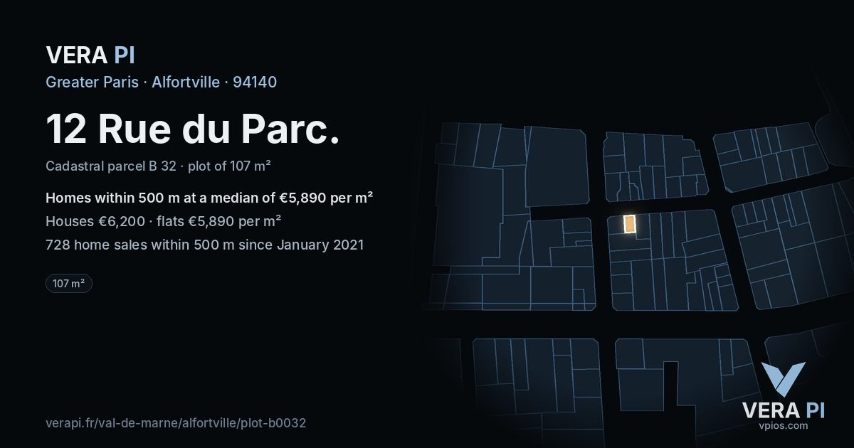12 Rue du Parc, Alfortville at night – the plot lit, the parcels around coloured by the prices near them
