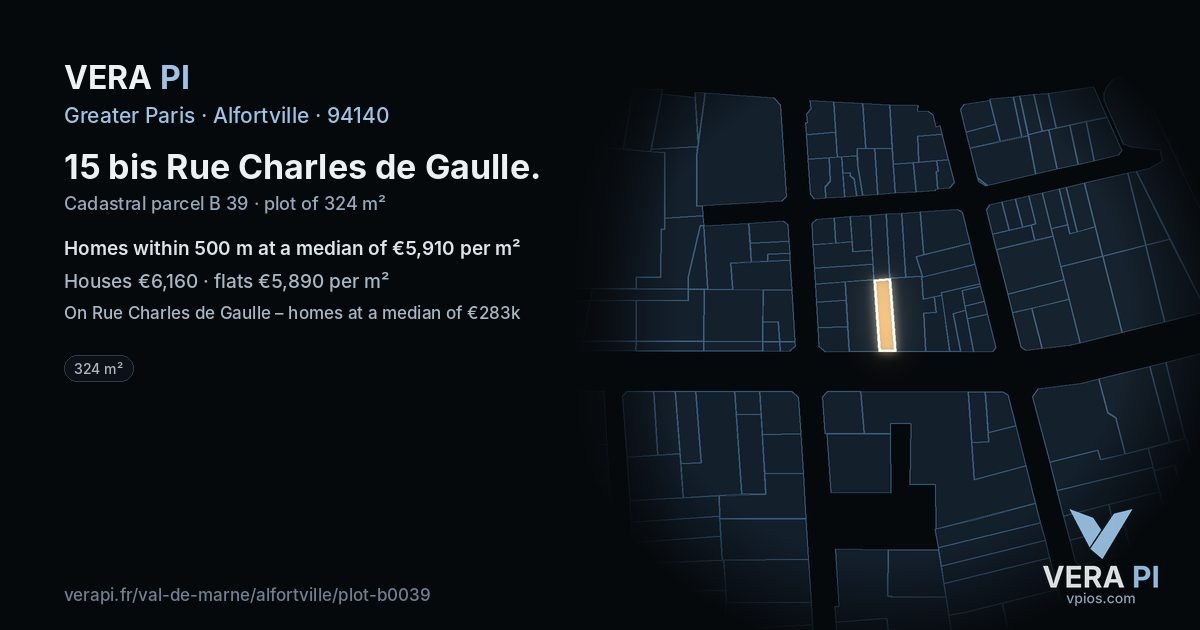 15 bis Rue Charles de Gaulle, Alfortville at night – the plot lit, the parcels around coloured by the prices near them