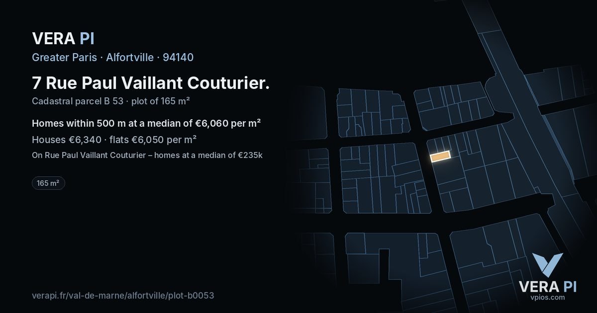7 Rue Paul Vaillant Couturier, Alfortville at night – the plot lit, the parcels around coloured by the prices near them