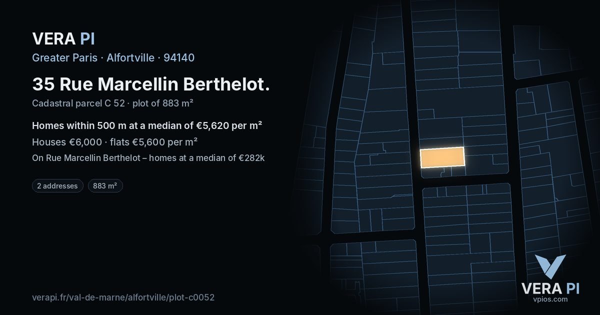 35 Rue Marcellin Berthelot, Alfortville at night – the plot lit, the parcels around coloured by the prices near them
