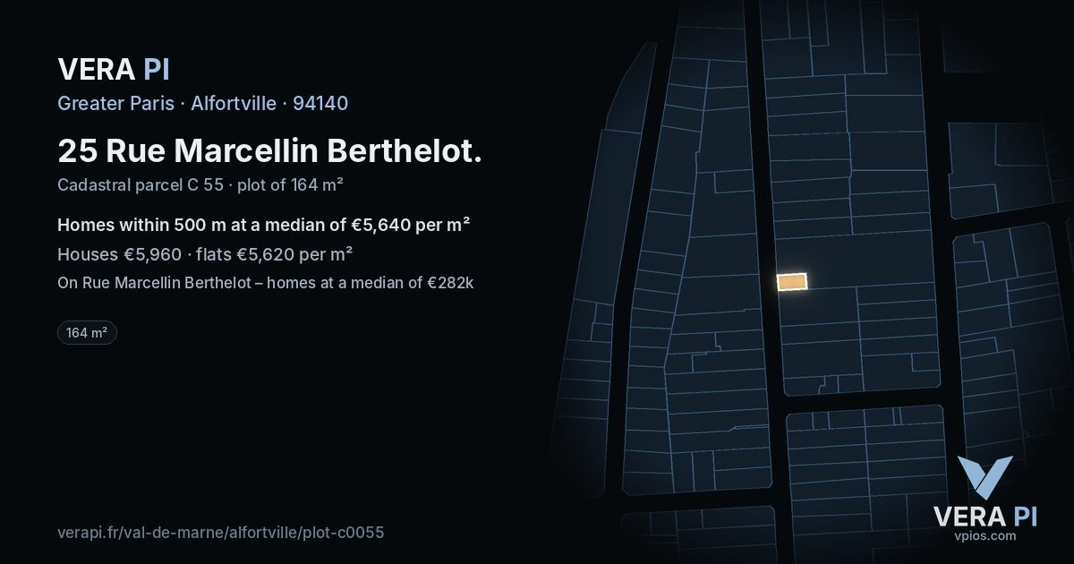 25 Rue Marcellin Berthelot, Alfortville at night – the plot lit, the parcels around coloured by the prices near them