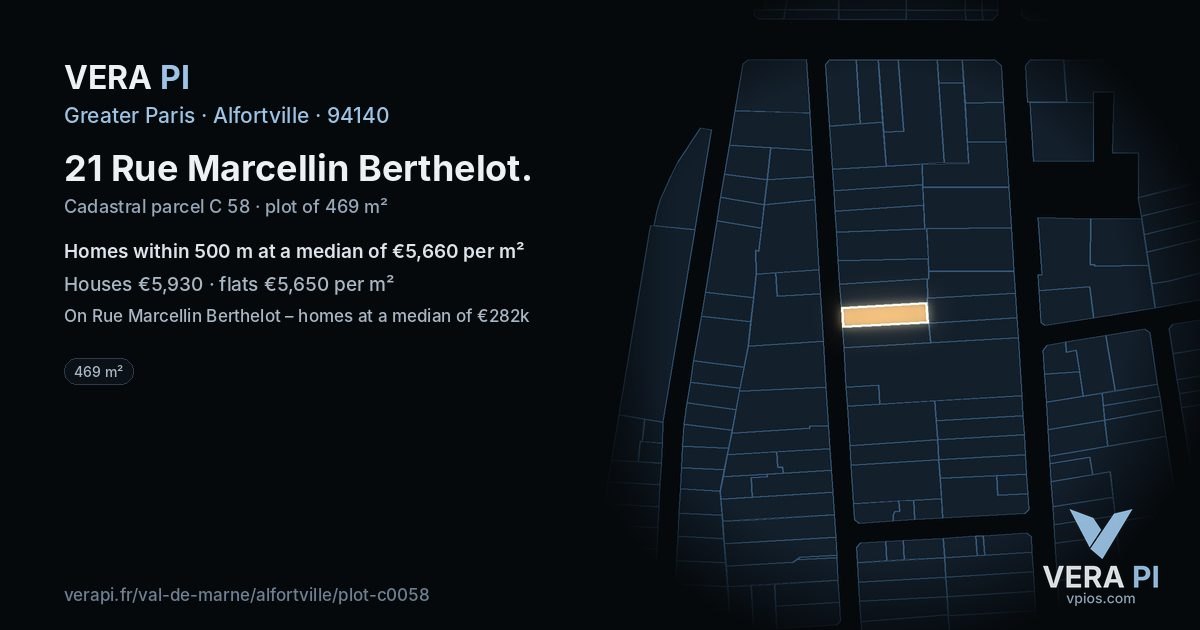 21 Rue Marcellin Berthelot, Alfortville at night – the plot lit, the parcels around coloured by the prices near them