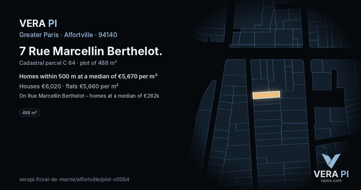 7 Rue Marcellin Berthelot, Alfortville at night – the plot lit, the parcels around coloured by the prices near them