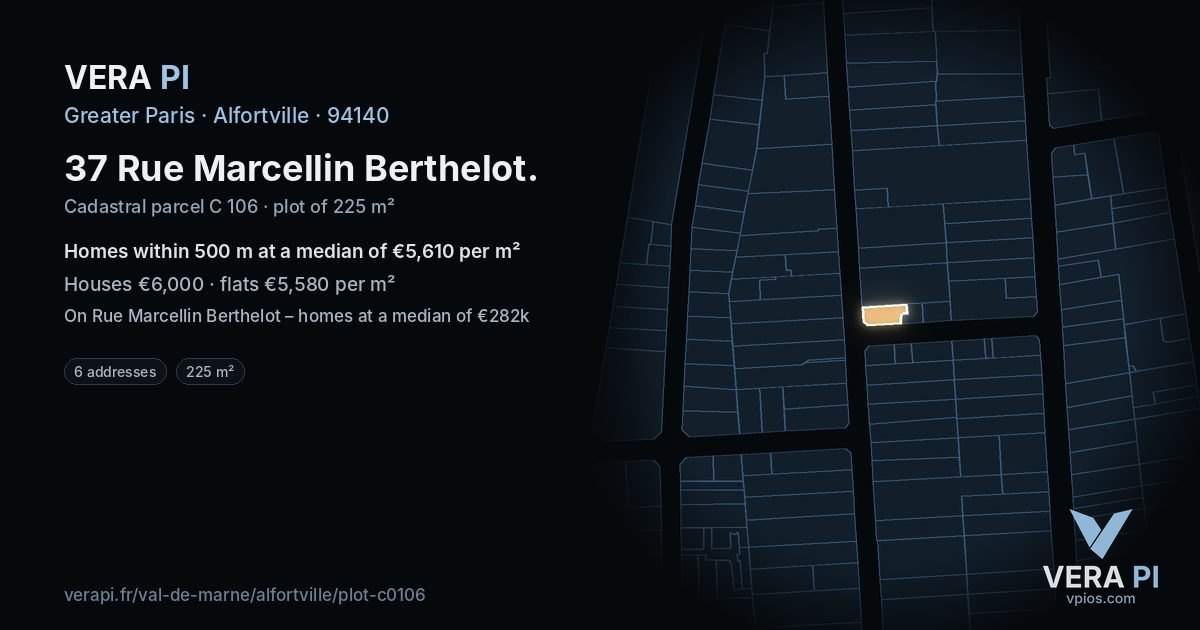 37 Rue Marcellin Berthelot, Alfortville at night – the plot lit, the parcels around coloured by the prices near them