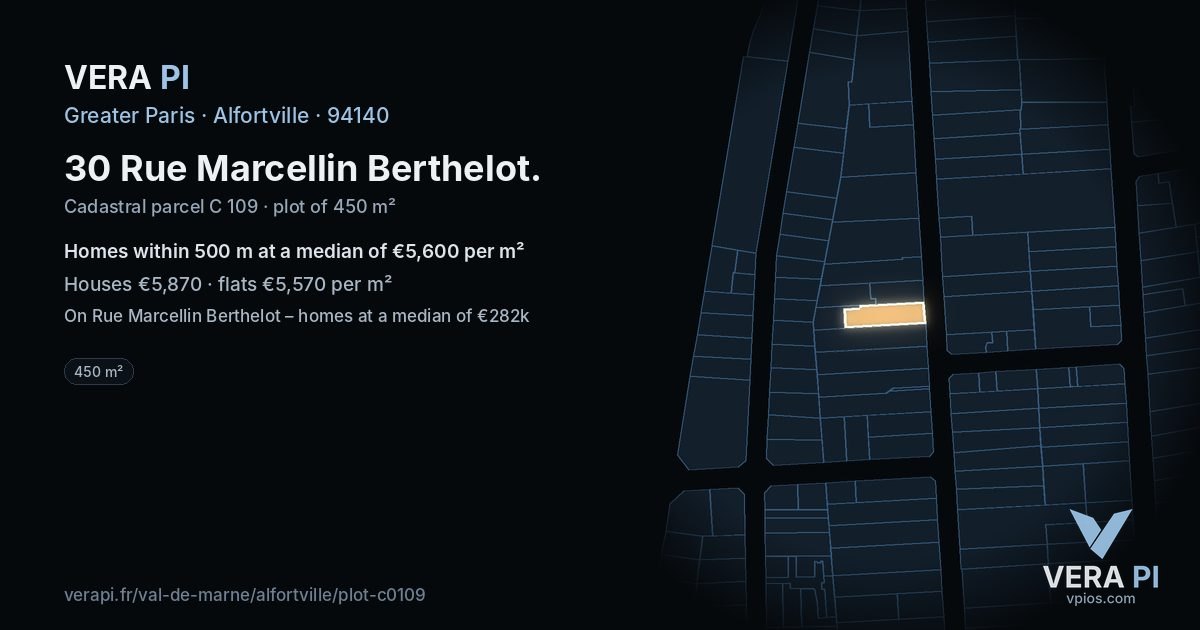 30 Rue Marcellin Berthelot, Alfortville at night – the plot lit, the parcels around coloured by the prices near them