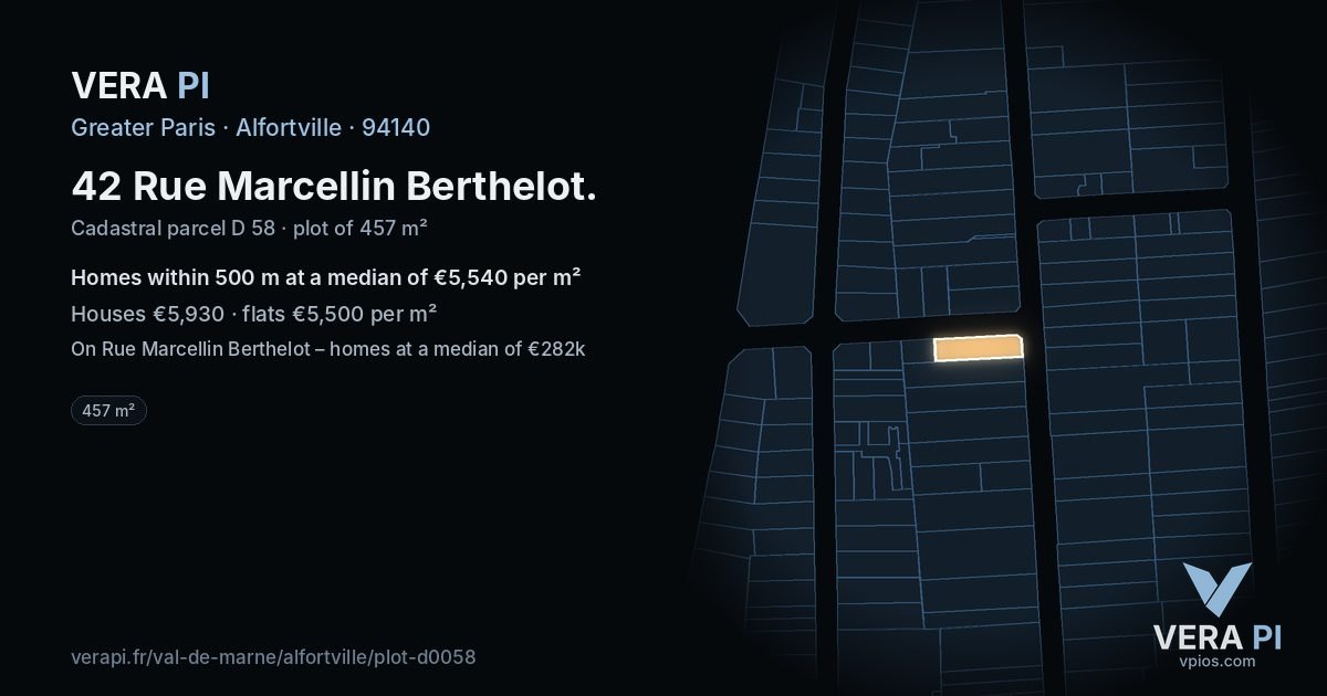 42 Rue Marcellin Berthelot, Alfortville at night – the plot lit, the parcels around coloured by the prices near them
